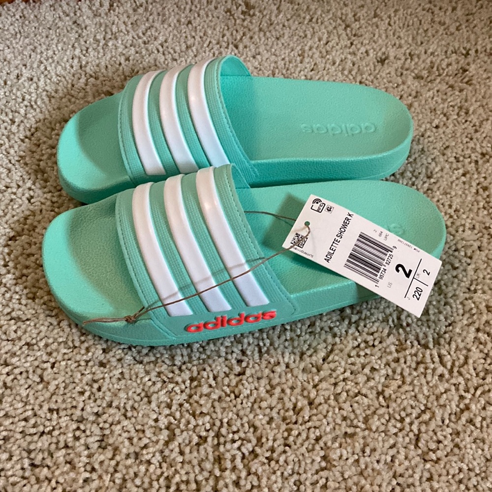 NWT Adidas Adilette Slides - Size 2 Girls